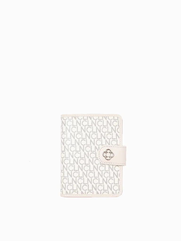 Aiah Passport Holder