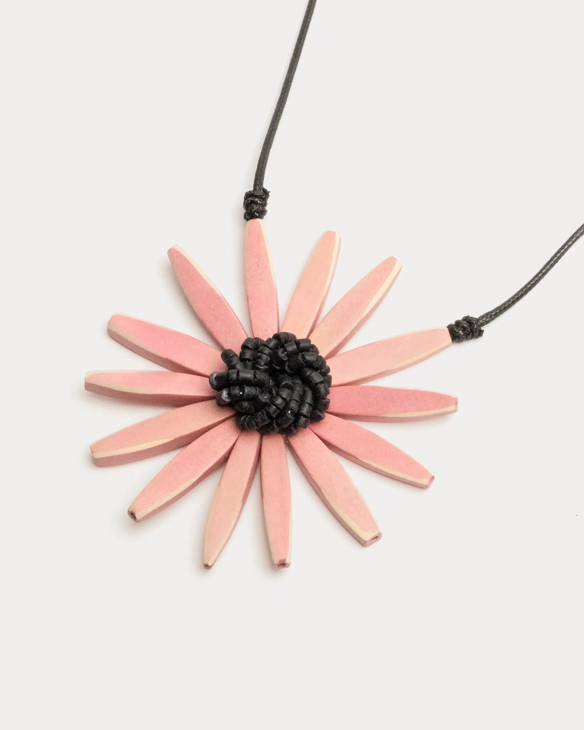 Amaya Flower Necklace