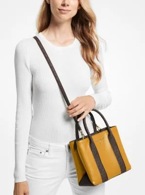 Austin Medium Pebbled Leather Messenger Bag | 56331