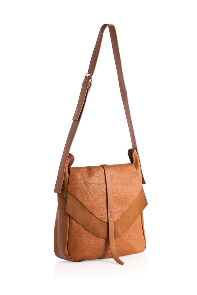 Cognac Messenger Saddle Bag