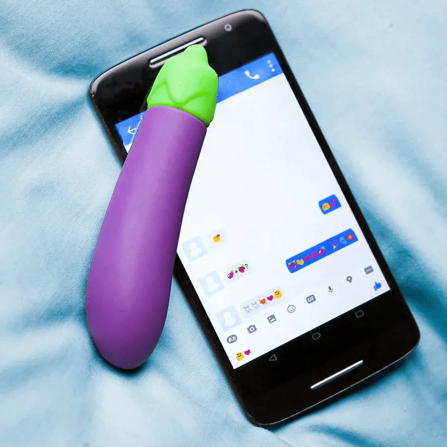 Emojibator Eggplant Vibrator