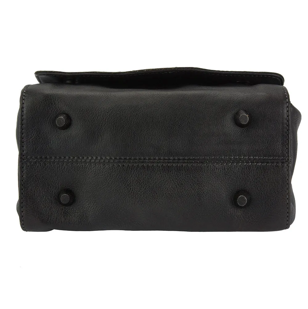 Livio leather Messenger bag