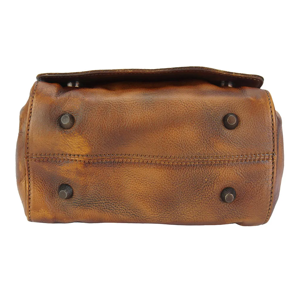 Livio leather Messenger bag