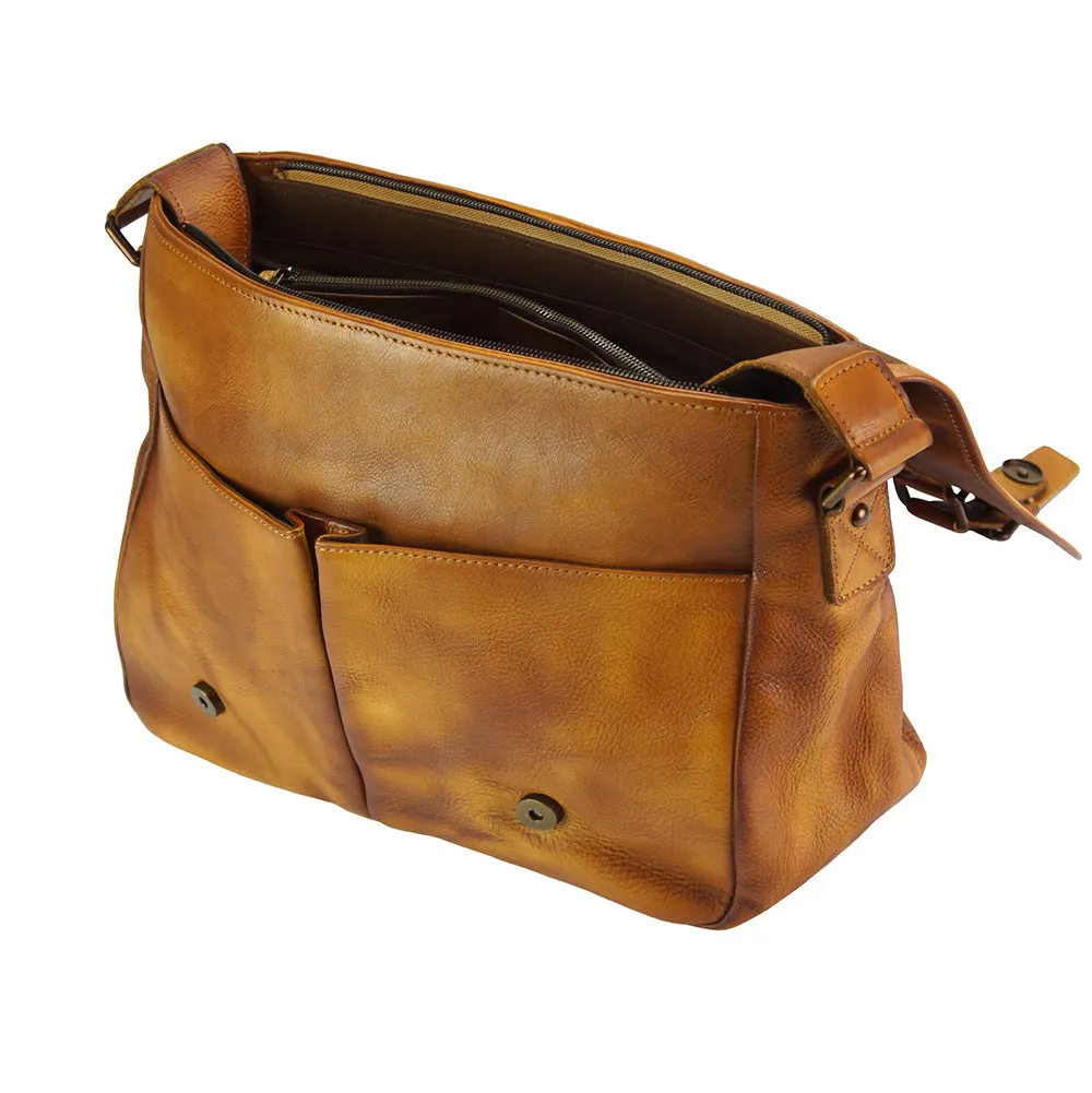 Mattia leather Messenger bag