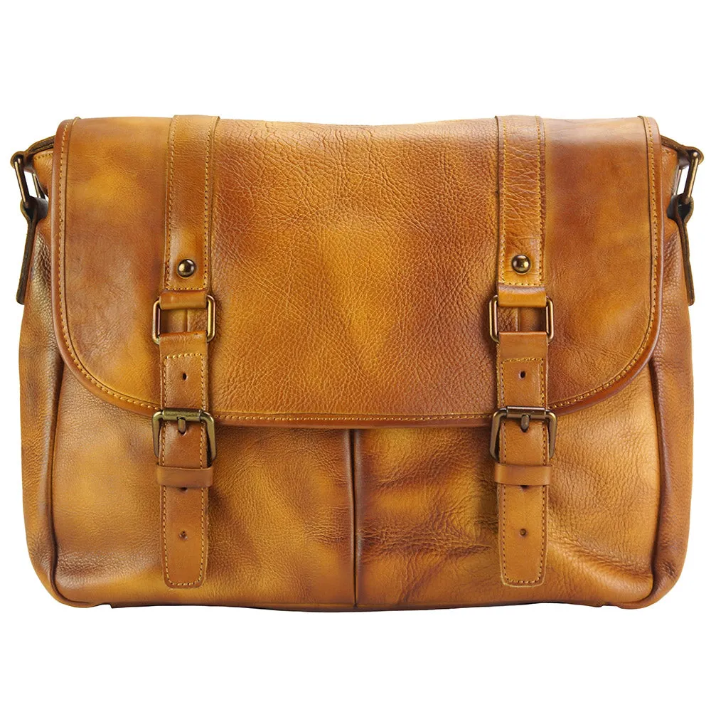 Mattia leather Messenger bag