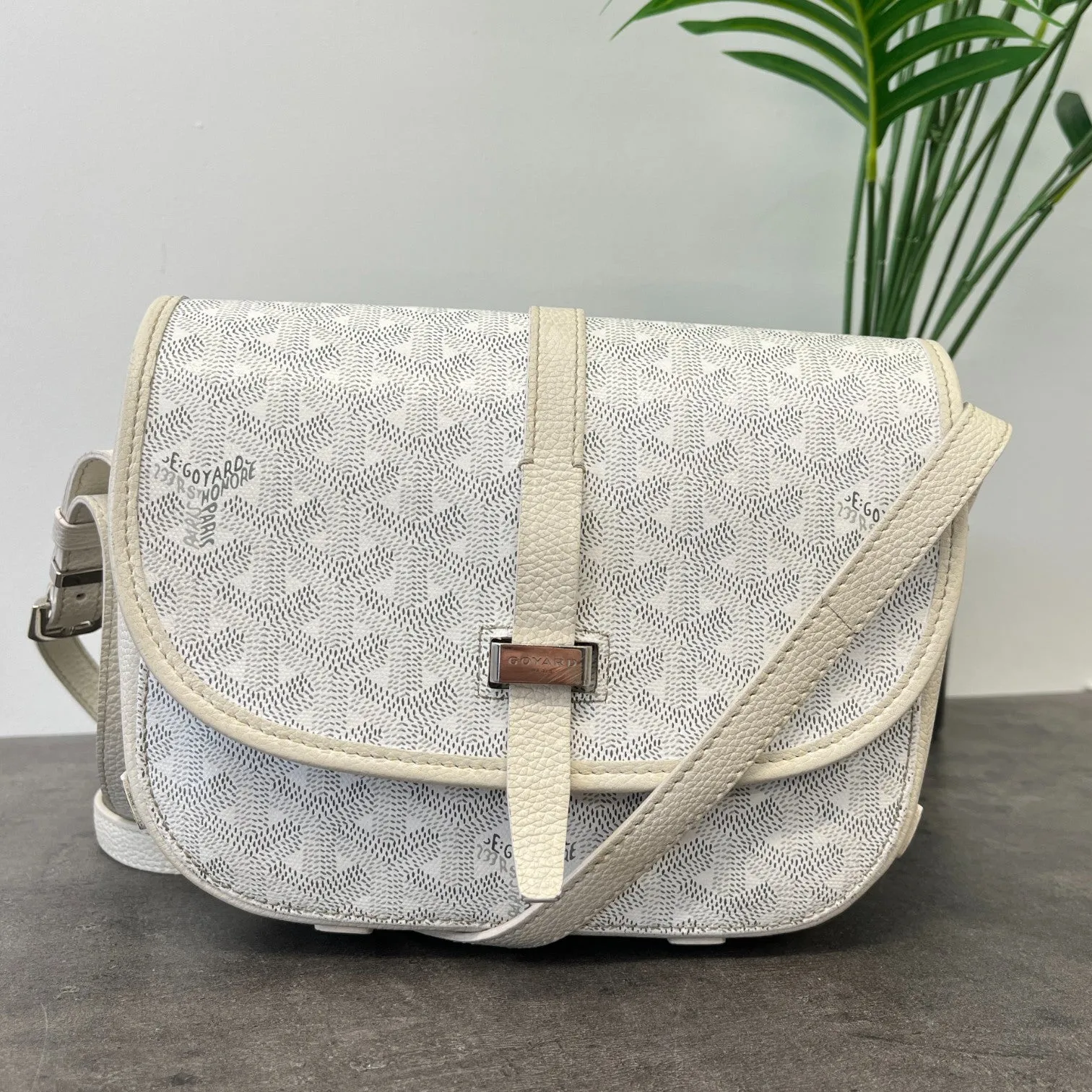 Men's Belvedere Pm Messenger Bag White