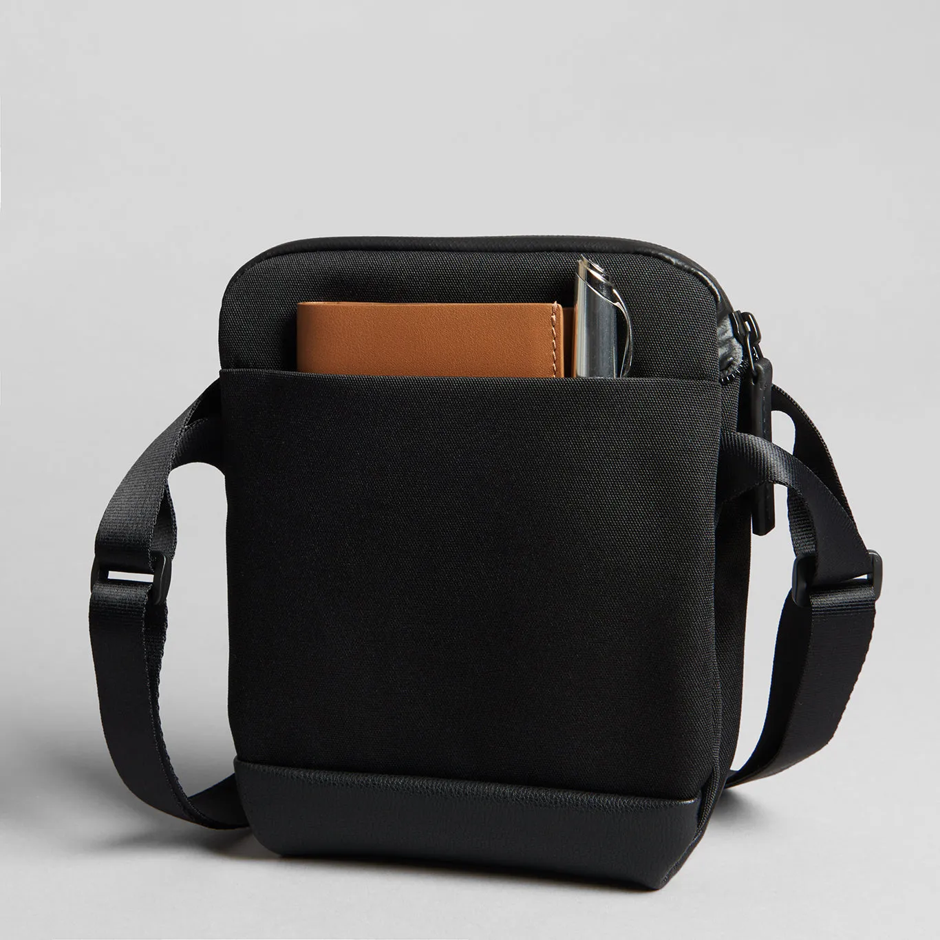 Messenger Compact Vegan Leather