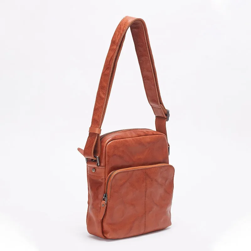 Retro Vegetable Tanned Cowhide Leather Messenger Bag