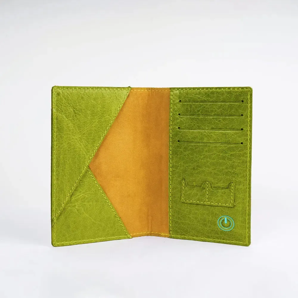 Smart Passport Holder (Green)