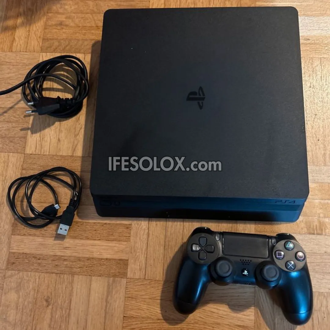 Sony Playstation 4 (PS4) Slim 1TB Game Console with 1 DUALSHOCK 4 Controller and 10 Games - Foreign Used