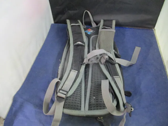 Used High Sierra Expandable Scout Hydration Pack